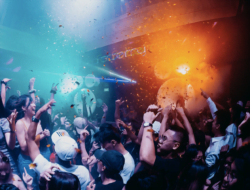 Cara Kenalan Dengan Wanita di Club Malam