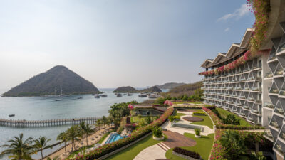 MERAYAKAN KEHARMONISAN TRADISI NYEPI DAN LEBARAN DENGAN PENAWARAN SPESIAL DARI AYANA BALI DAN AYANA KOMODO