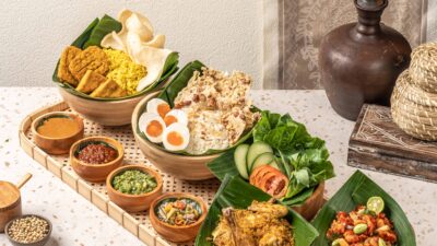 Nasi Campur Satu Meter