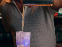 VAGABOND HADIR DI JAKARTA: BAR BERKARAKTER DENGAN COCKTAIL EKSPRESIF UNTUK PARA PENIKMAT TREN