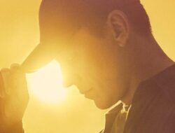 End of an Era: Tiësto Resmi Akhiri Radio Show “CLUBLIFE” Setelah 18 Tahun Mengudara!